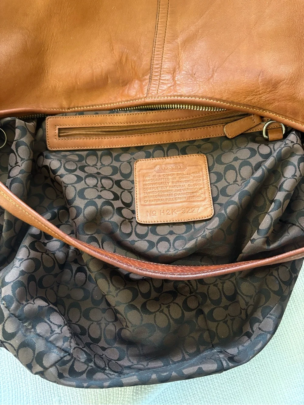 Vintage Coach 9227 British Tan Glove Tanned Leather Large Hobo Shoulder Bag Y2K